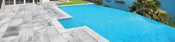 Exterior gris atlántico para piscina moderna